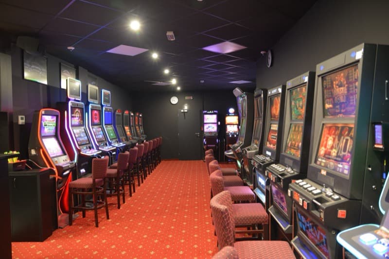 CASINO LÁDVÍ