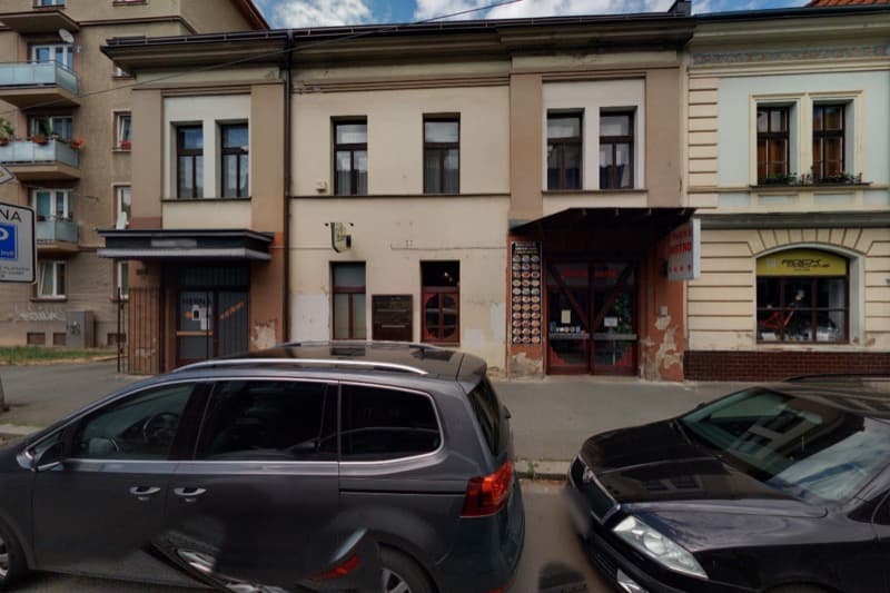 HERNA MARKÝZA